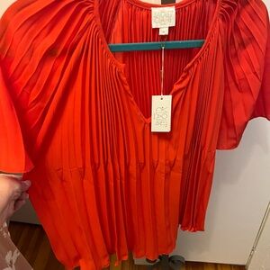 Violet & Claire Women's Red Pleated Top